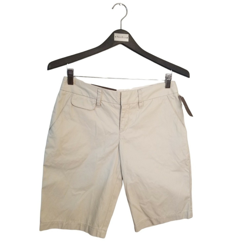 Merona Chino Khaki Women's Shorts Mid Rise Size 2 30W Inseam 11 in NWT